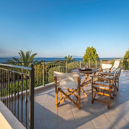 Marfaia - Villa By The Sea Agioi Eksteriør bilde